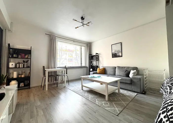 Διαμέρισμα Quiet Haven - Fast Wifi, Functional Living, Remote Work, Doorstep Parking *