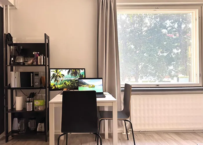 Apartament Quiet Haven - Fast Wifi, Functional Living, Remote Work, Doorstep Parking *